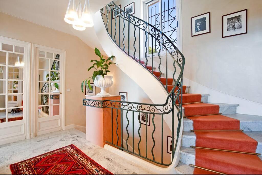 Le Castel Rose Super Cannes, Face Aux Iles De Lerins Vallauris Buitenkant foto