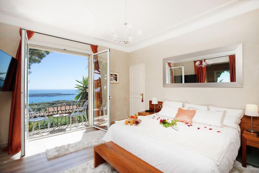 Le Castel Rose Super Cannes, Face Aux Iles De Lerins Vallauris Buitenkant foto